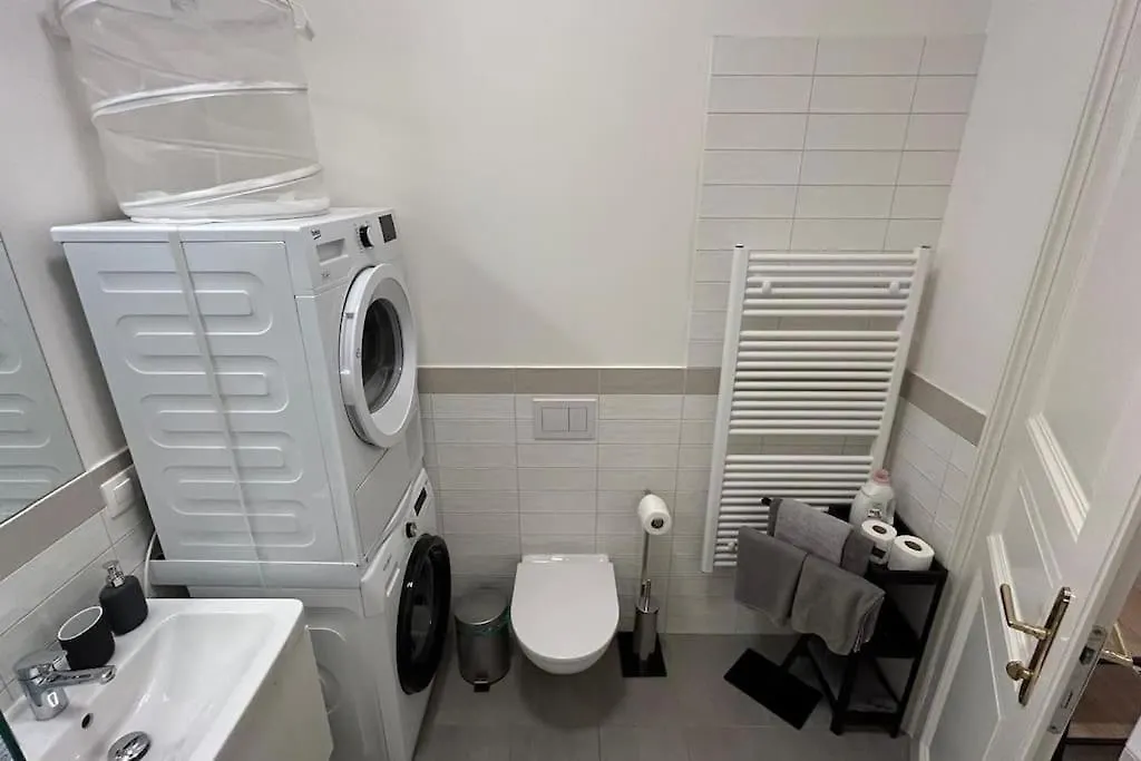 Cute Apt With The Terrace And Ac Prag