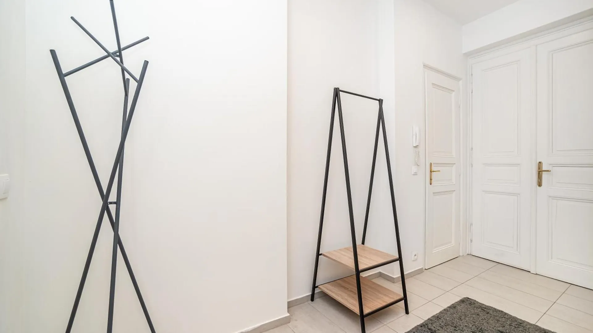 Cute Apt With The Terrace And Ac Prag Daire